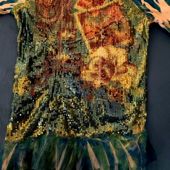 Girls Shirt size 6  Very sparly - Picture 3 of 14